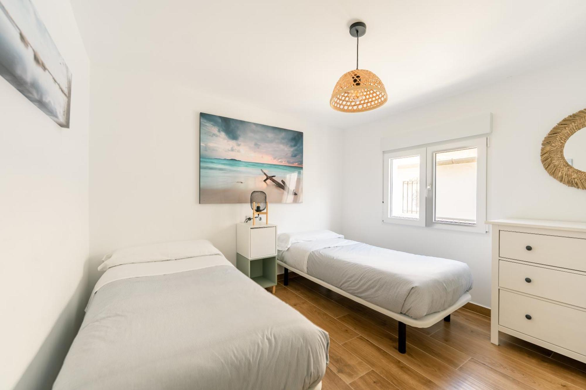 Apartamento En La Playa De เบนิดอร์ม ภายนอก รูปภาพ