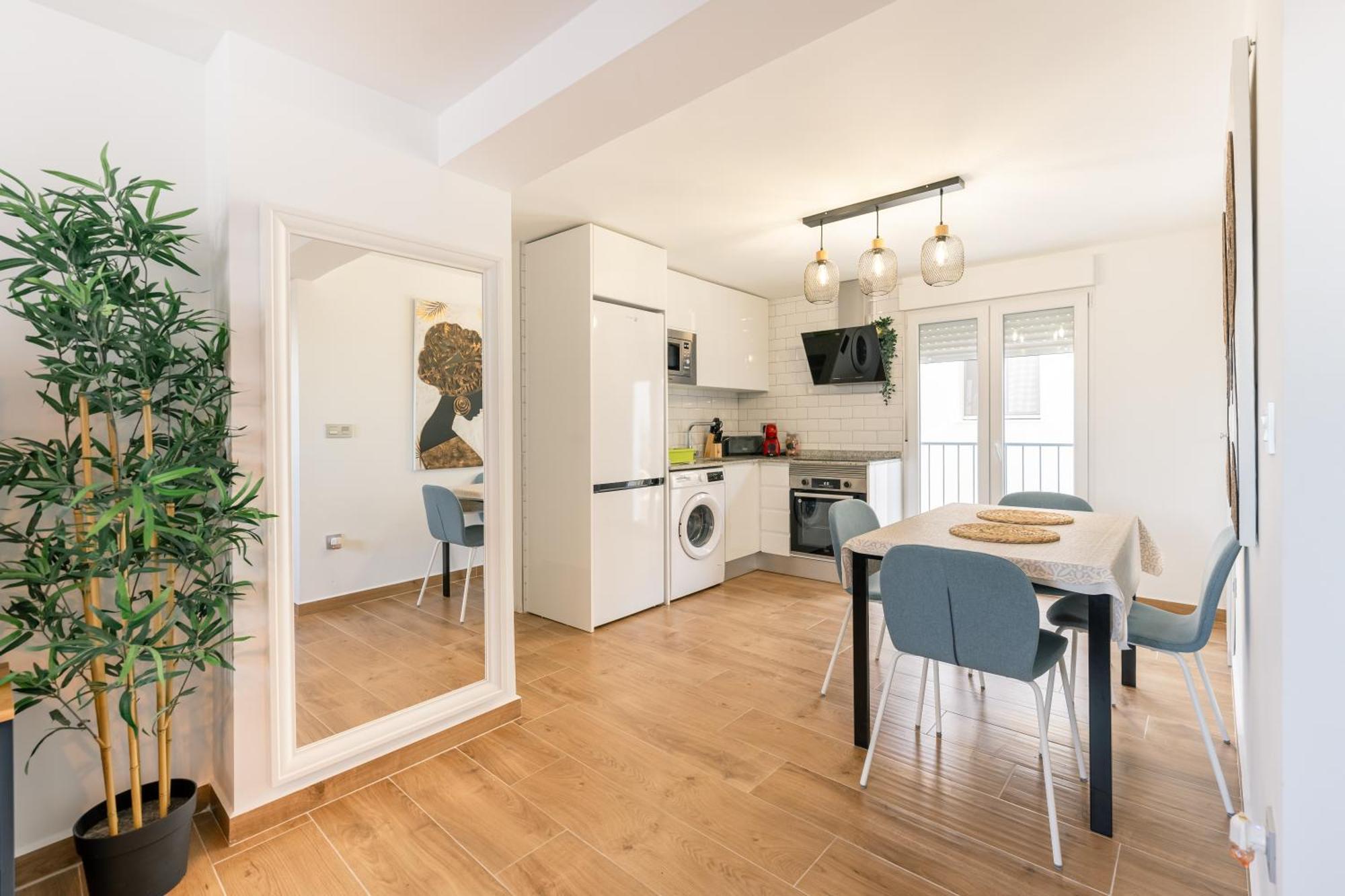 Apartamento En La Playa De เบนิดอร์ม ภายนอก รูปภาพ