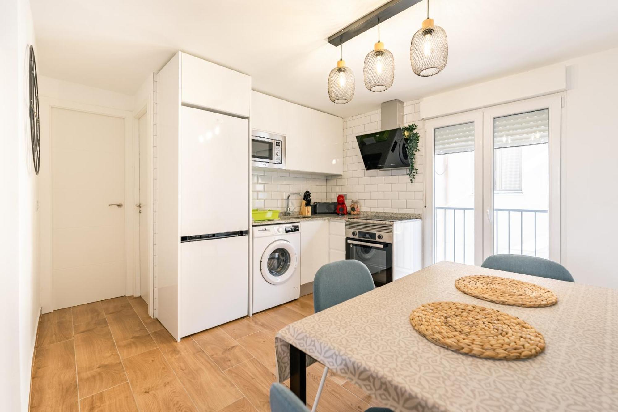 Apartamento En La Playa De เบนิดอร์ม ภายนอก รูปภาพ