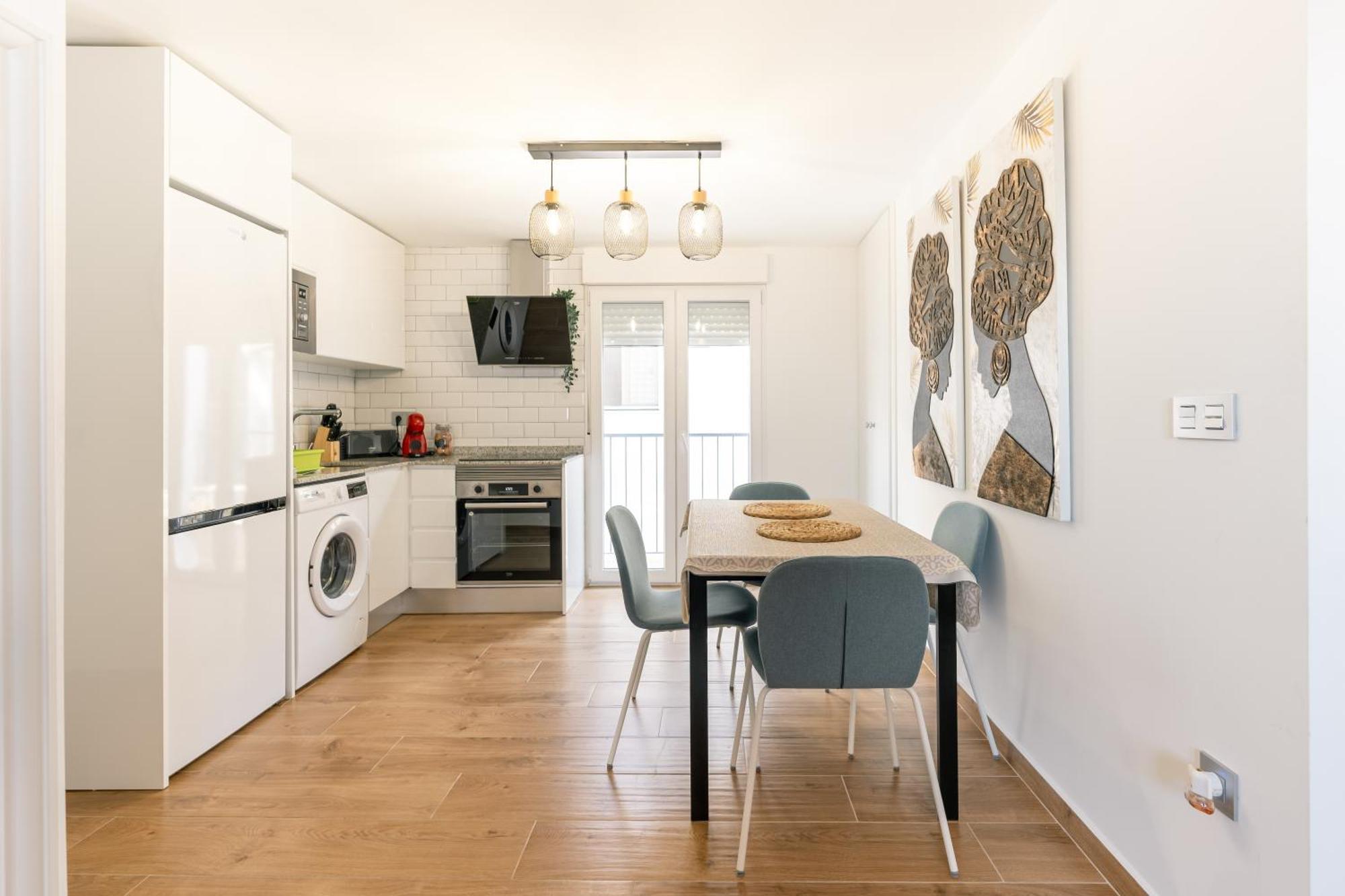 Apartamento En La Playa De เบนิดอร์ม ภายนอก รูปภาพ